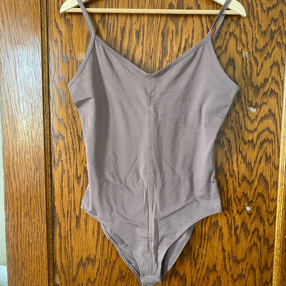 Mauve Everlane Bodysuit (M) - Never Worn